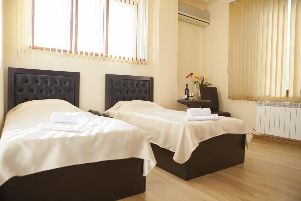 Daniel Boutique Hotel 예레반 외부 사진
