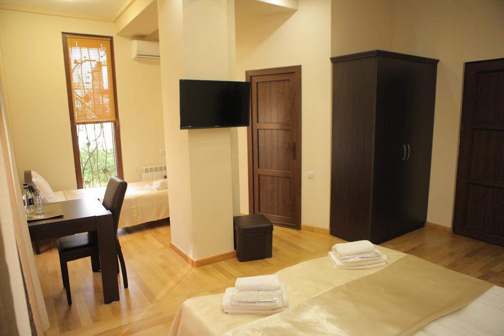 Daniel Boutique Hotel 예레반 외부 사진