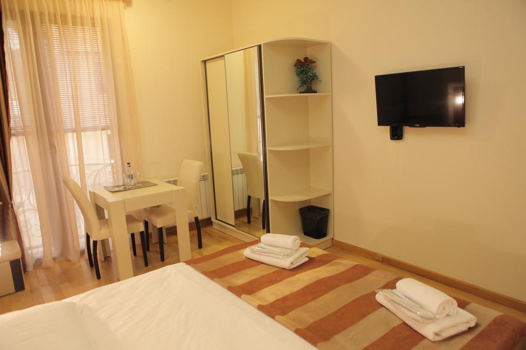 Daniel Boutique Hotel 예레반 외부 사진