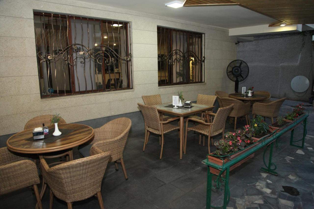 Daniel Boutique Hotel 예레반 외부 사진